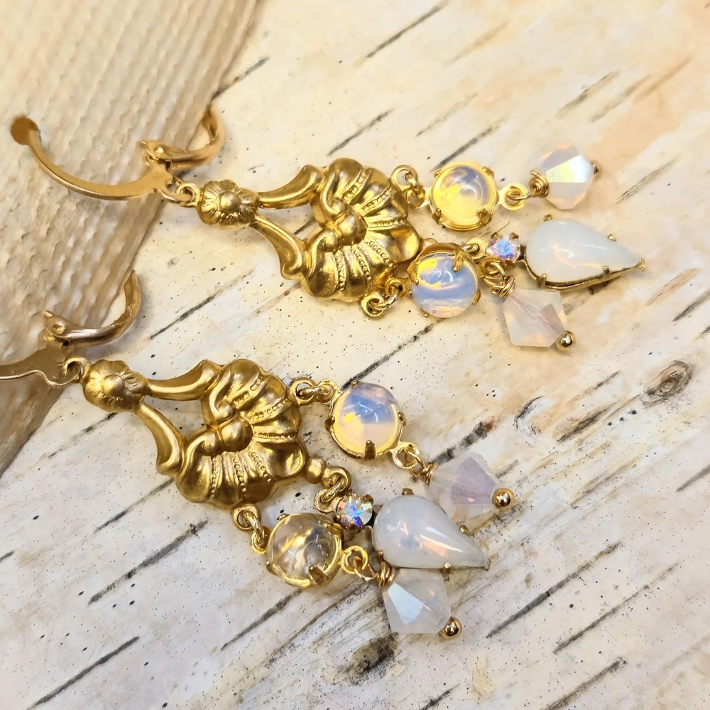 Victorian Opalite & Milky White Crystal Gold Plated Chandelier Art Deco Earrings - Picture 3 of 9